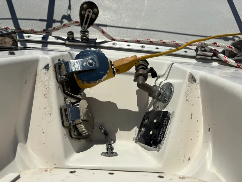 Slide: The Image of Hunter Passage 42 1992 - 103