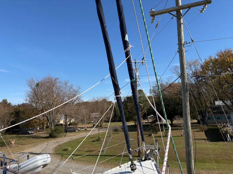 Slide: The Image of Hunter Passage 42 1992 - 106