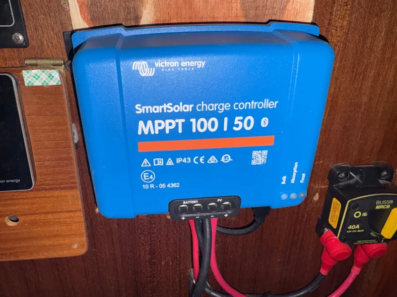 Slide: The Image of Hunter Passage 42 1992 - 125