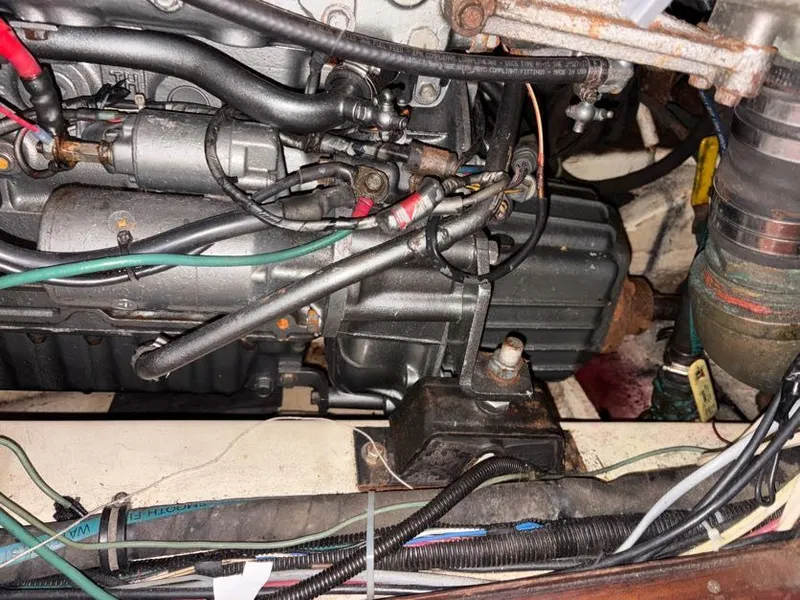 Slide: The Image of Hunter Passage 42 1992 - 134