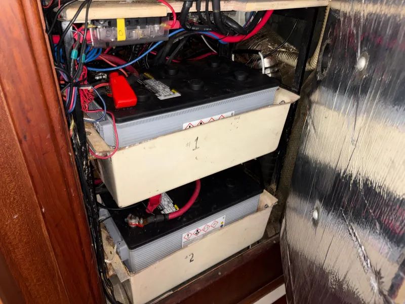 Slide: The Image of Hunter Passage 42 1992 - 135