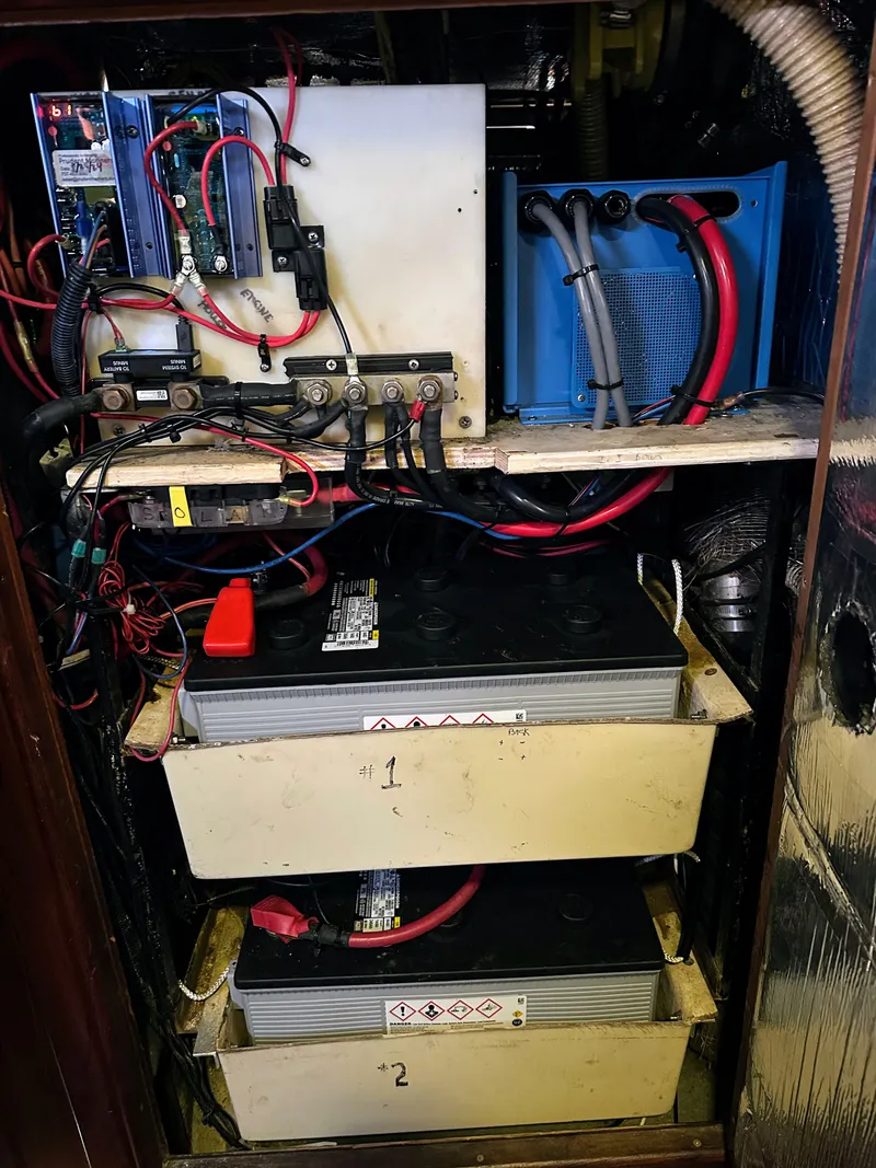 Slide: The Image of Hunter Passage 42 1992 - 136