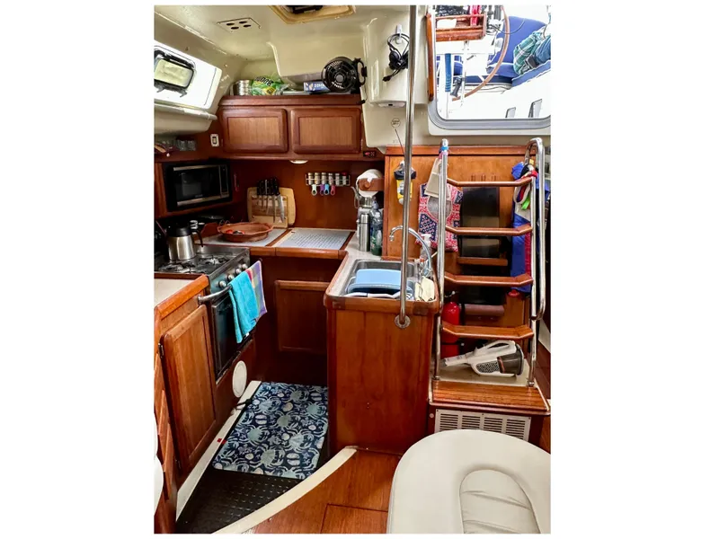 Slide: The Image of Hunter Passage 42 1992 - 14