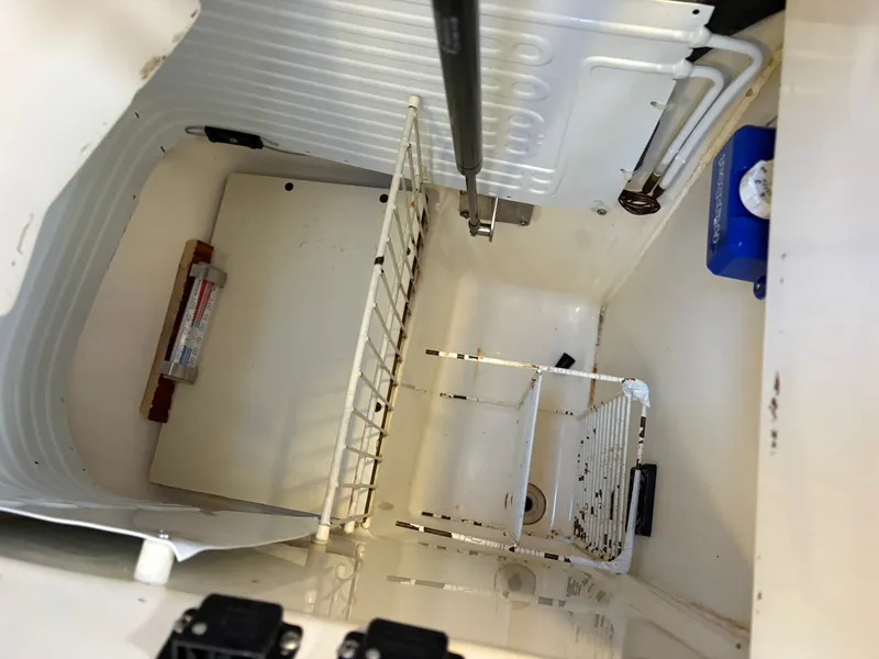 Slide: The Image of Hunter Passage 42 1992 - 18