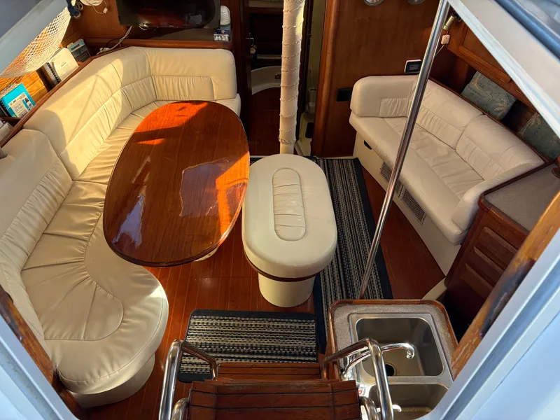 Slide: The Image of Hunter Passage 42 1992 - 4