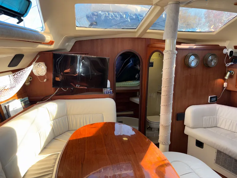 Slide: The Image of Hunter Passage 42 1992 - 42