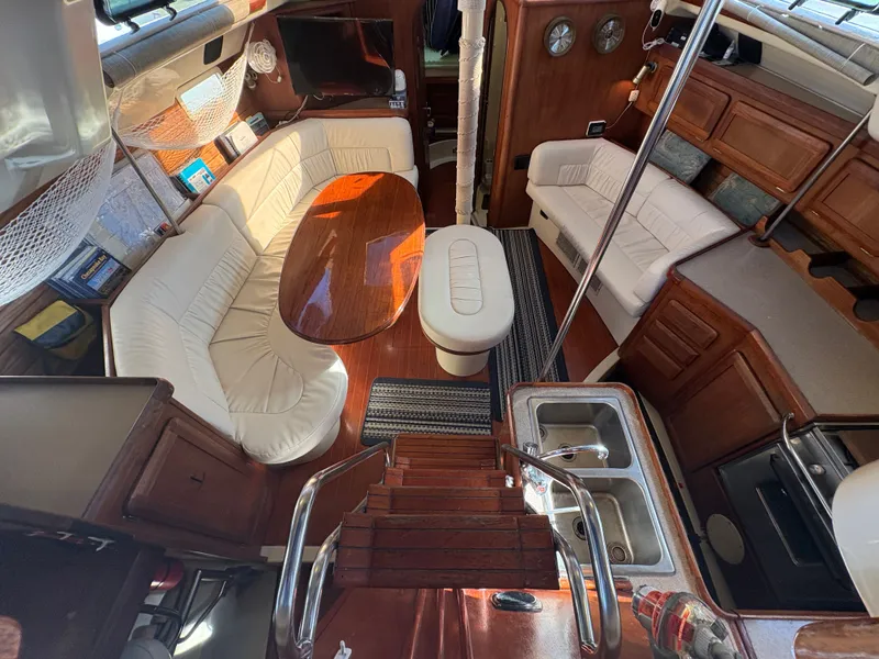 Slide: The Image of Hunter Passage 42 1992 - 5