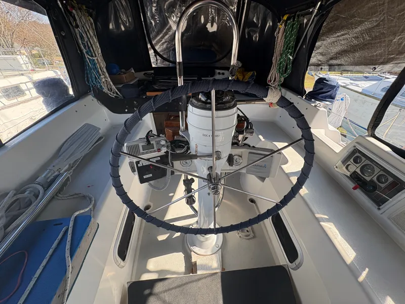 Slide: The Image of Hunter Passage 42 1992 - 85