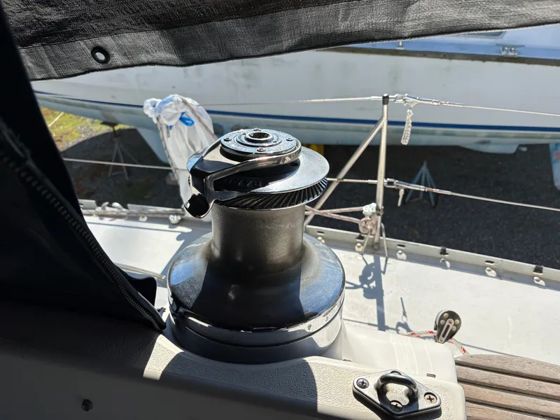 Slide: The Image of Hunter Passage 42 1992 - 91