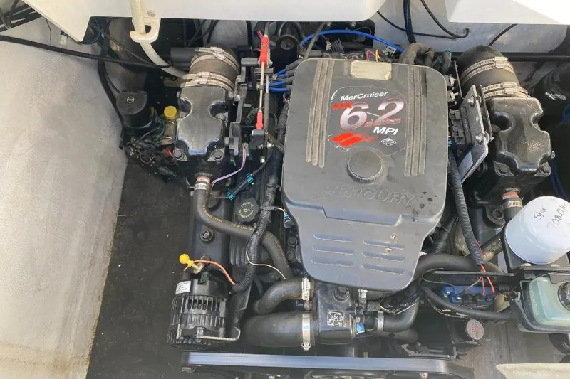 Slide: The Image of MerCruiser 6.2 MPI engine in 2002 Cobalt 282 boat. - 19