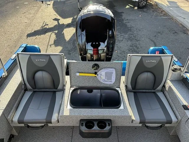 Slide: The Image of Lund 1675 Adventure Sport 2026 - 11