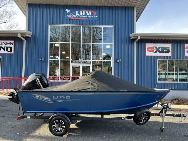 Slide: The Image of Lund 1675 Adventure Sport 2026 - 16