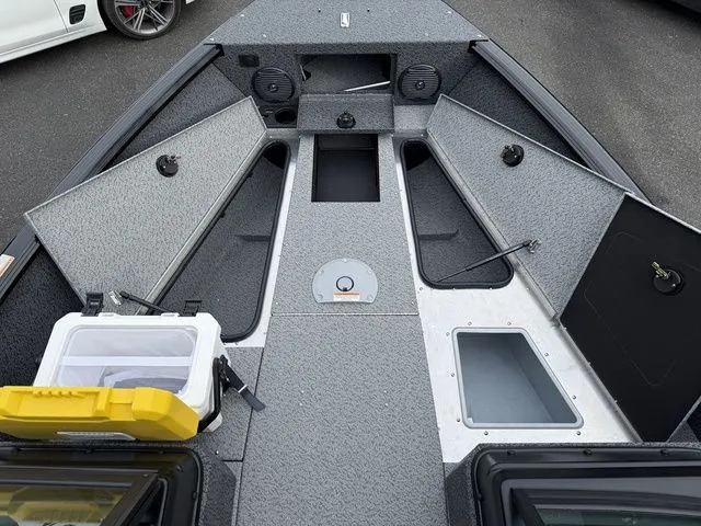 Slide: The Image of Lund 1875 Impact XS Sport 2026 - 4