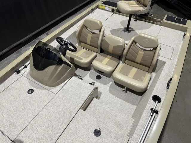 Slide: The Image of G3 Sportsman 1710 2022 - 9