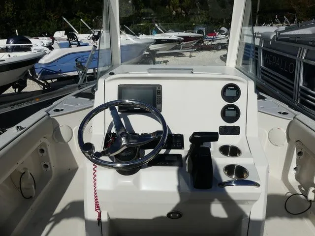 Slide: The Image of Stingray 206 CC 2021 - 7