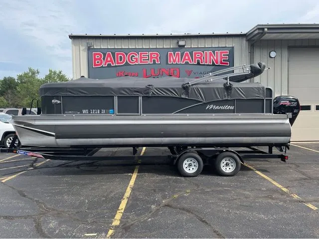 The Image of Manitou 22 Aurora LE Twin Tube 25" 2019 - 1