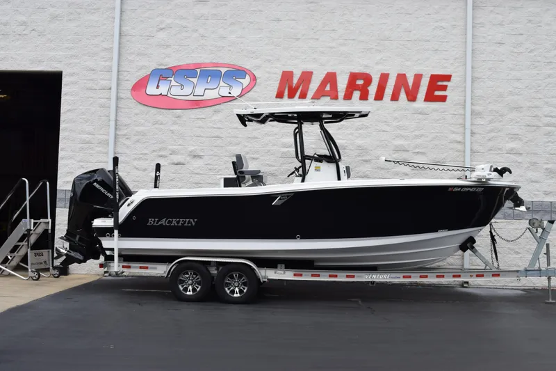 The Image of 2023 Blackfin 252 CC boat on trailer at GSPS Marine dealership. - 1