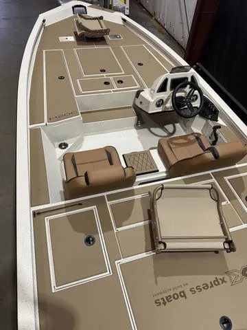 Slide: The Image of Xpress H20 Crappie W/Yamaha 175 "SHO" 2026 - 6