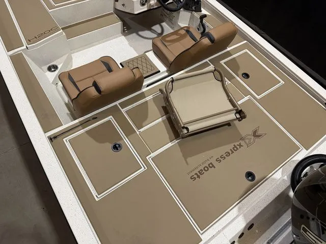 Slide: The Image of Xpress H20 Crappie W/Yamaha 175 "SHO" 2026 - 7