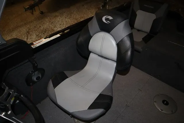 Slide: The Image of Crestliner 1750 Fish Hawk WT JS 2019 - 15