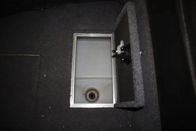 Slide: The Image of Crestliner 1750 Fish Hawk WT JS 2019 - 20