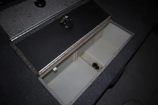 Slide: The Image of Crestliner 1750 Fish Hawk WT JS 2019 - 8