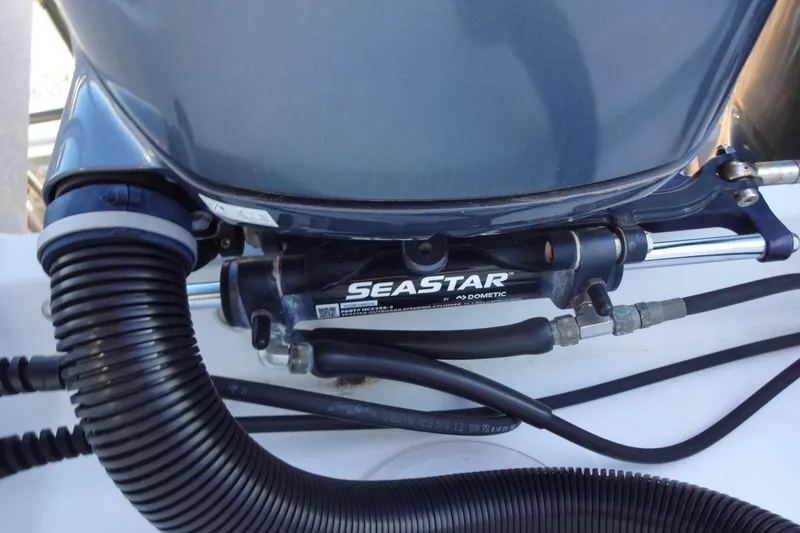 Slide: The Image of Hydraulic steering system on 2022 Jeanneau Merry Fisher 895 Offshore boat. - 165