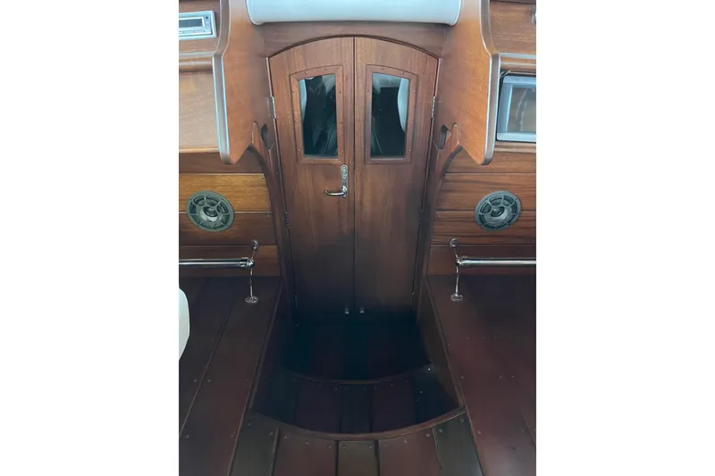 Slide: The Image of Interior of 2013 StanCraft 34 Highboy Deluxe boat with wooden finish and elegant design. - 21