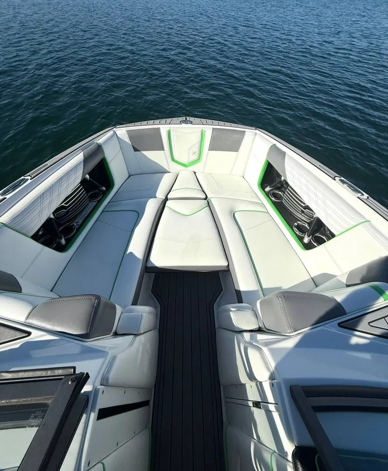 Slide: The Image of Nautique G23 2017 - 8