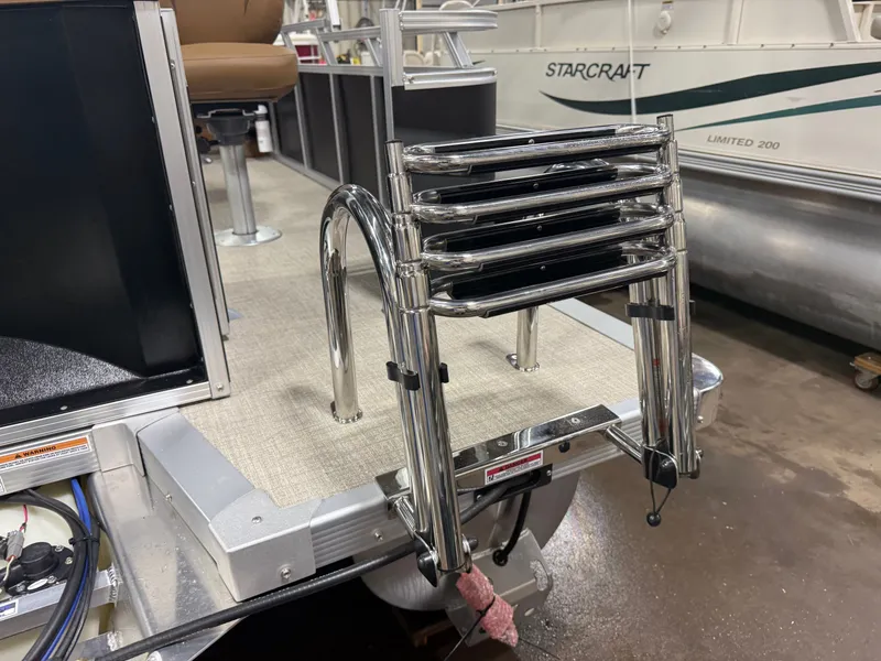 Slide: The Image of Tahoe Sport 2185 Rear Fish & Honda 4-Stroke EFI 2026 - 31