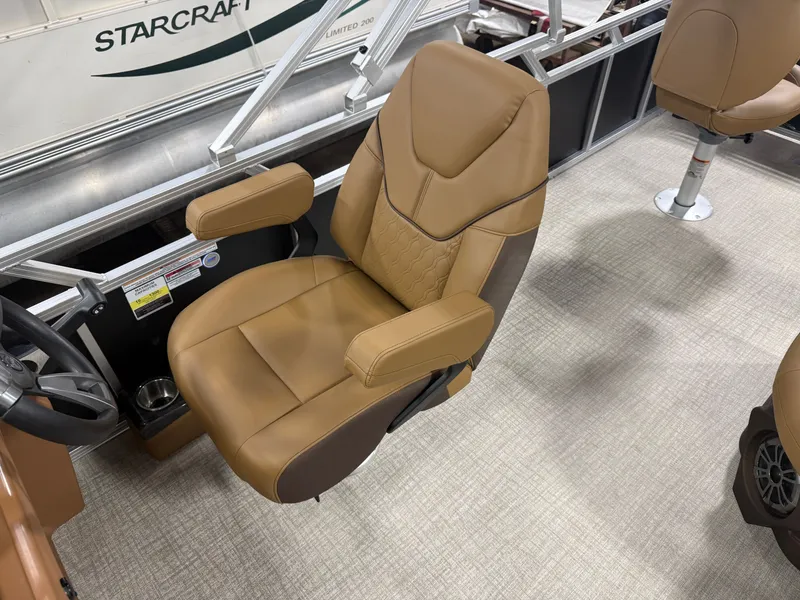 Slide: The Image of Tahoe Sport Rear Fish 2185 & 4-Stroke $32995 2026 - 11