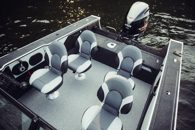 Slide: The Image of Alumacraft Trophy 185 2017 - 8