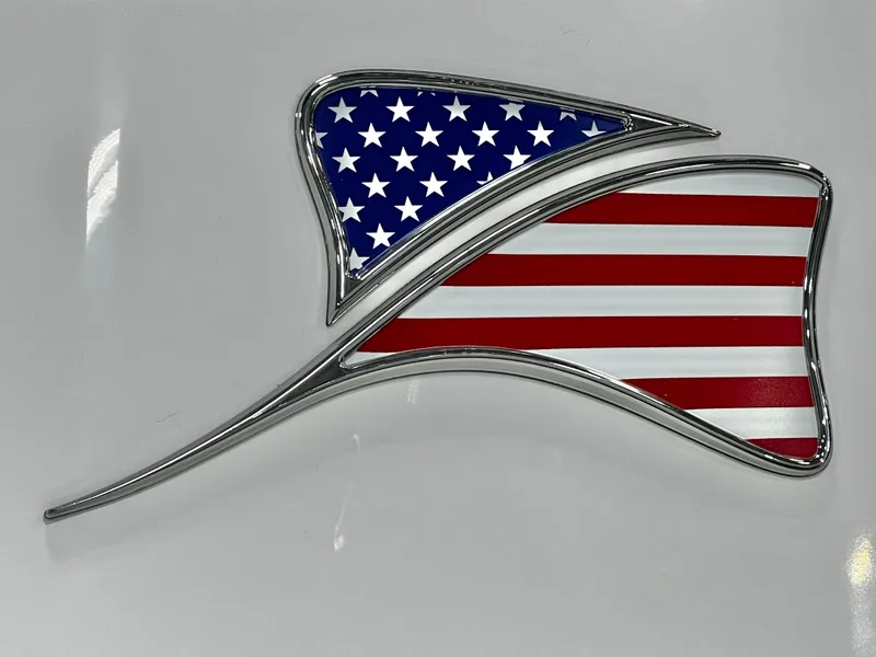 Slide: The Image of Stingray 216CC - $78,443 2026 - 36