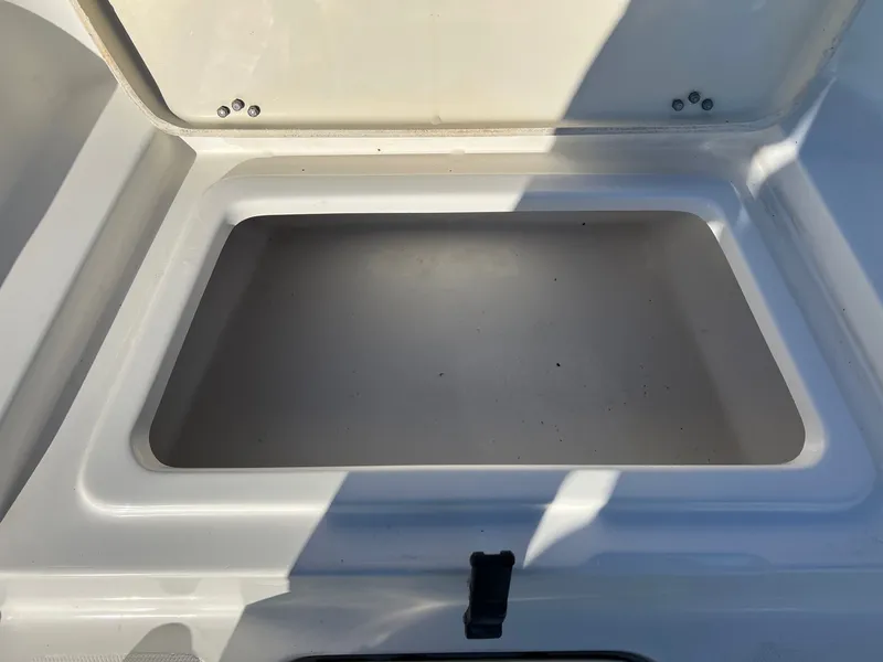 Slide: The Image of NauticStar 214XTS SHALLOW BAY 2016 - 15