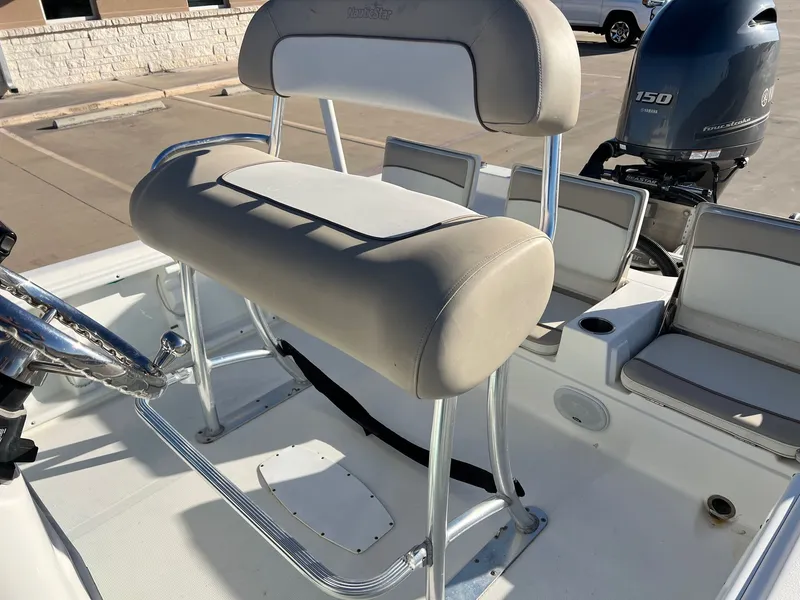 Slide: The Image of NauticStar 214XTS SHALLOW BAY 2016 - 28