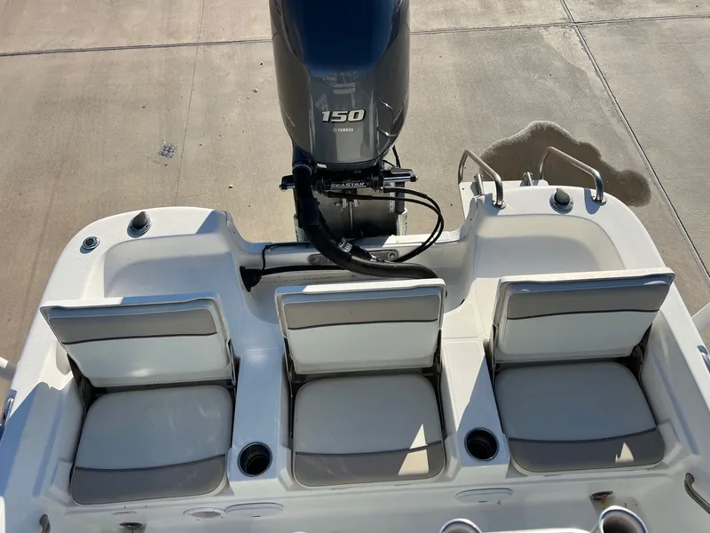 Slide: The Image of NauticStar 214XTS SHALLOW BAY 2016 - 29