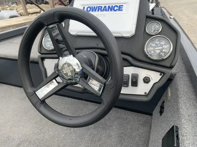 Slide: The Image of Ranger RT188 2023 - 2