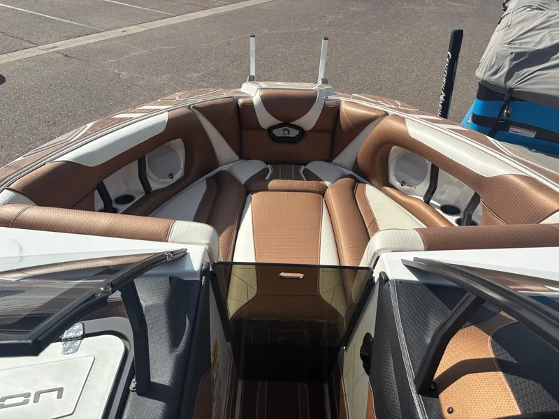 Slide: The Image of Centurion Ri245 2022 - 11