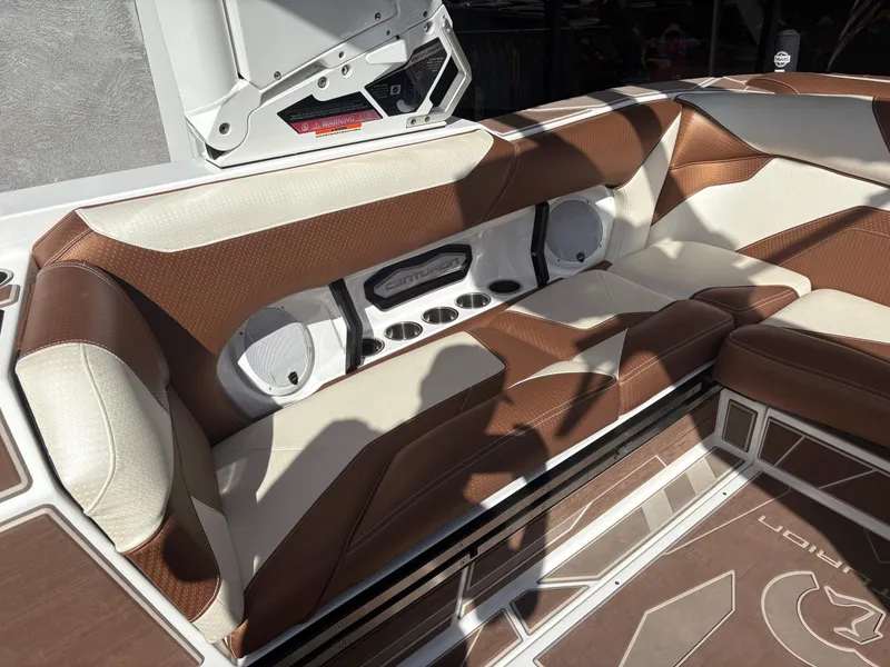 Slide: The Image of Centurion Ri245 2022 - 13