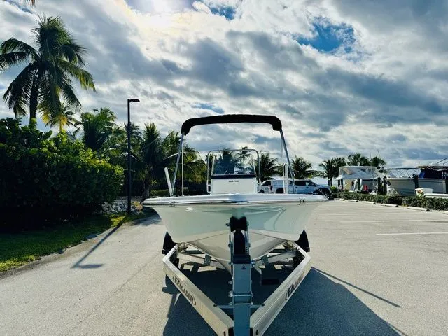 Slide: The Image of Sea Pro 172 Bay Series 2026 - 19