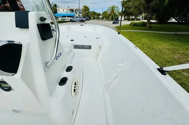 Slide: The Image of Glasstream 17CC 2017 - 10