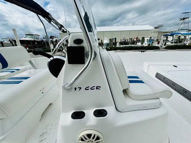 Slide: The Image of Glasstream 17CC 2017 - 11