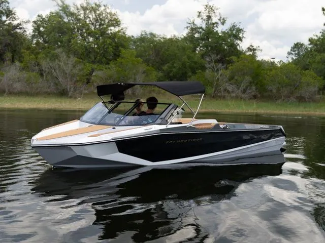 The Image of Nautique Ski Nautique 2026 - 1