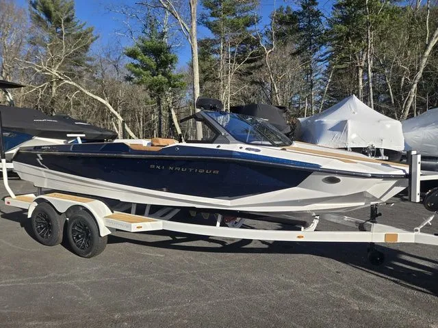 Slide: The Image of Nautique Ski Nautique 2026 - 5