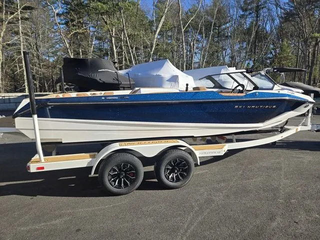 Slide: The Image of Nautique Ski Nautique 2026 - 7