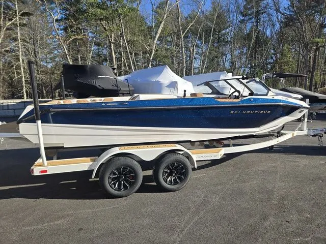 Slide: The Image of Nautique Ski Nautique 2026 - 8