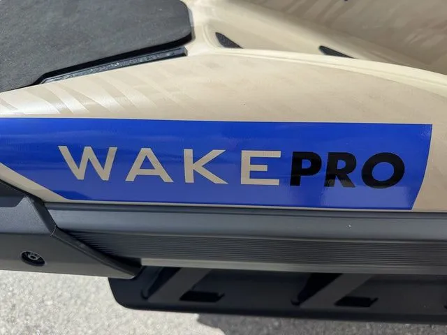 Slide: The Image of Sea-Doo Wake 2025 - 10