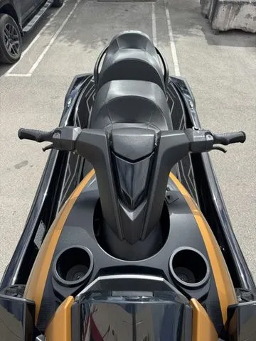 Slide: The Image of Yamaha FX Limited SVHO With Audio System 2024 - 10