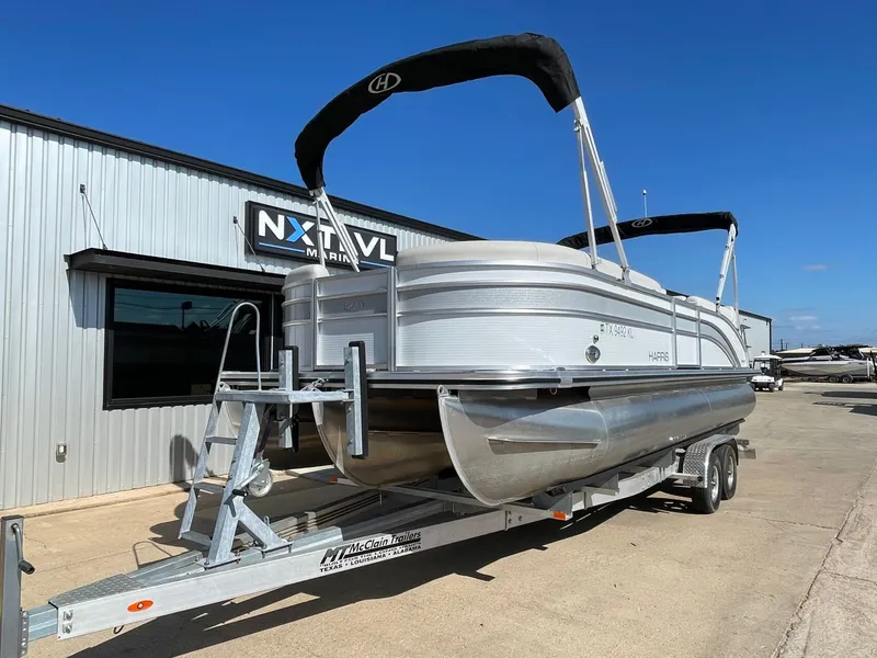 Slide: The Image of Harris 250 Cruiser 2022 - 4