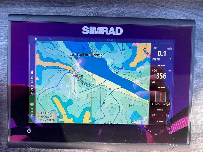 Slide: The Image of Harris 250 Cruiser 2022 - 44